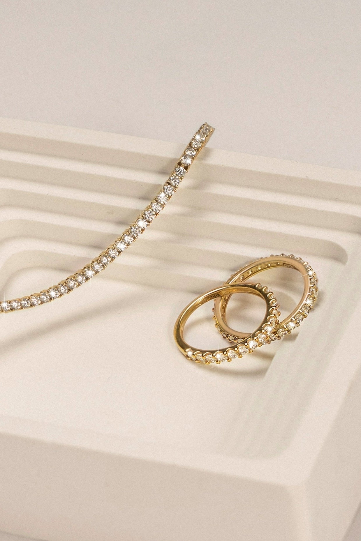 Diamonbliss Lab-Grown Diamond Round Tennis Bracelet