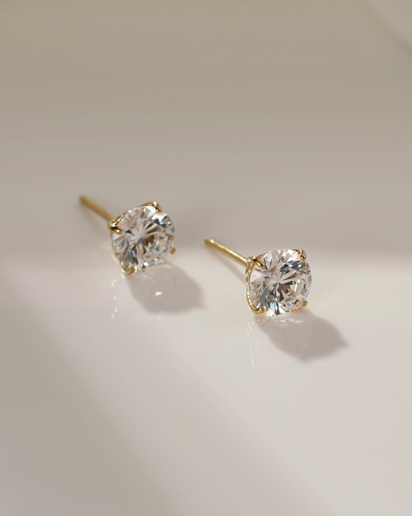 Diamonbliss Lab-Grown Diamond 1.0 cttw Round Solitaire Earrings
